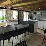 Дом отдыха Domaine Les Moustans Saint-Matre