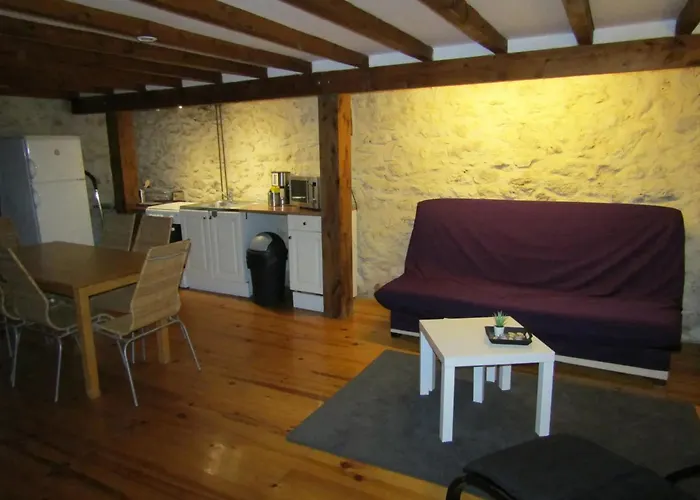 Domaine Les Moustans Feriehus *